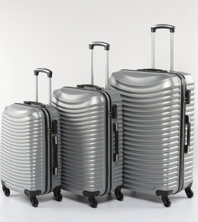 Roncato Wave patterned suitcase light gray